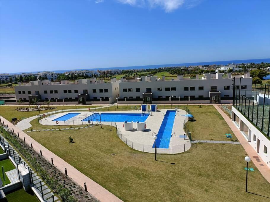 Nuevo Atico Toyo. Vistas Al Mar, Terraza, Solarium, Piscina, A/A, Wifi Y Garaje Apartment El Toyo Exterior photo