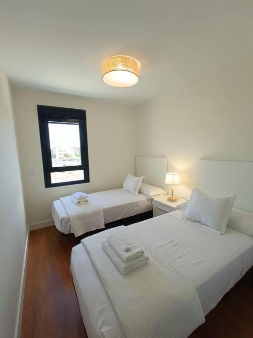 Nuevo Atico Toyo. Vistas Al Mar, Terraza, Solarium, Piscina, A/A, Wifi Y Garaje Apartment El Toyo Exterior photo